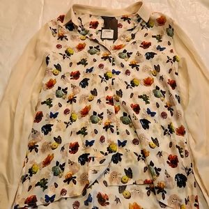 Women's Blouse club Monaco New with Tags.  silk like material.